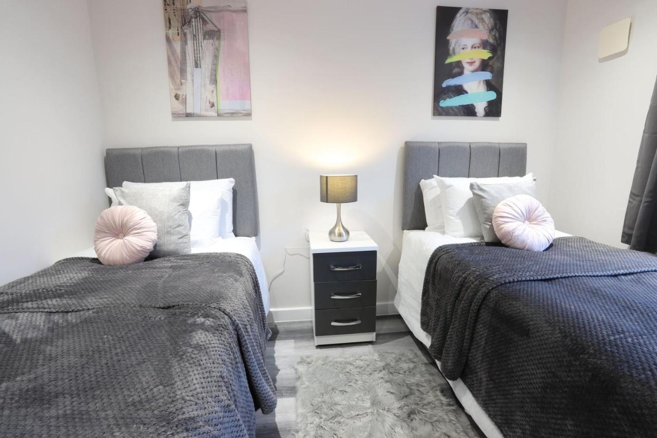 Birmingham Necairport Interchange Shortstay Homebase Luaran gambar
