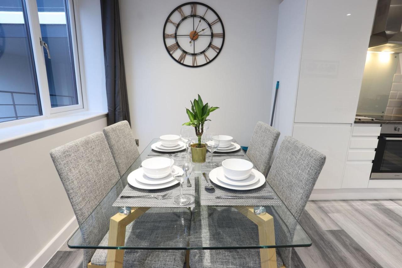 Birmingham Necairport Interchange Shortstay Homebase Luaran gambar