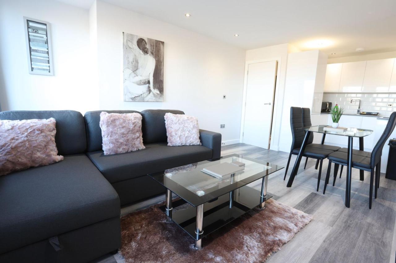 Birmingham Necairport Interchange Shortstay Homebase Luaran gambar