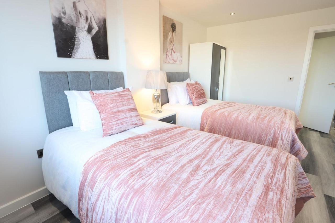Birmingham Necairport Interchange Shortstay Homebase Luaran gambar